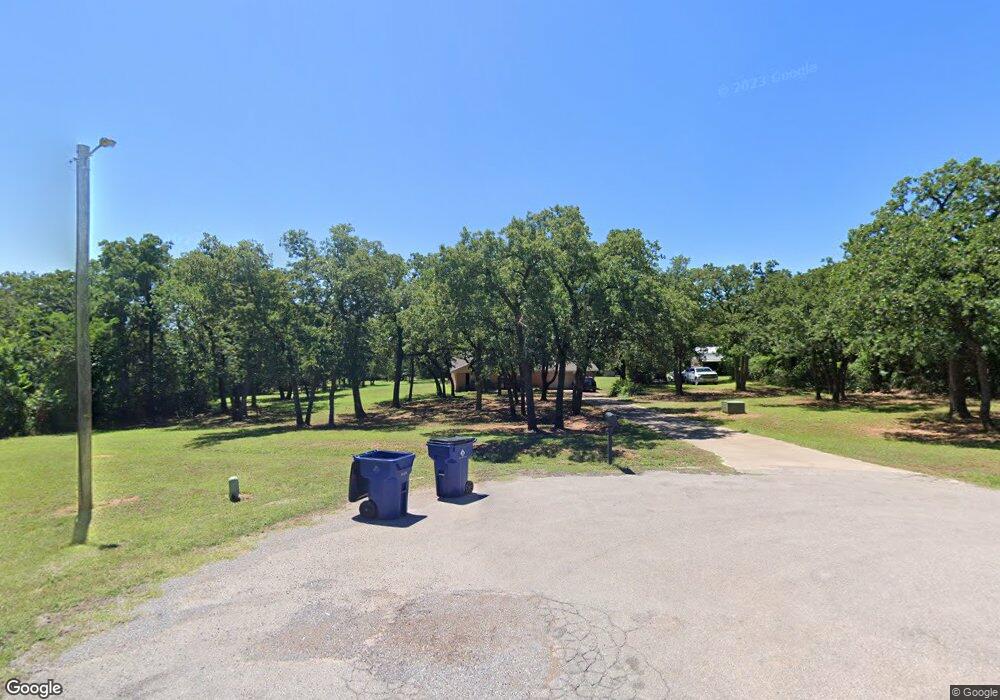 1190 Oakridge Dr, Duncan, OK 73533 - photo 1