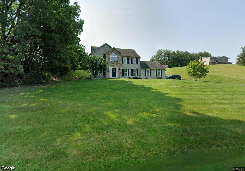 2326 Neffs Laurys Rd, Slatington, PA 18080 - photo 1