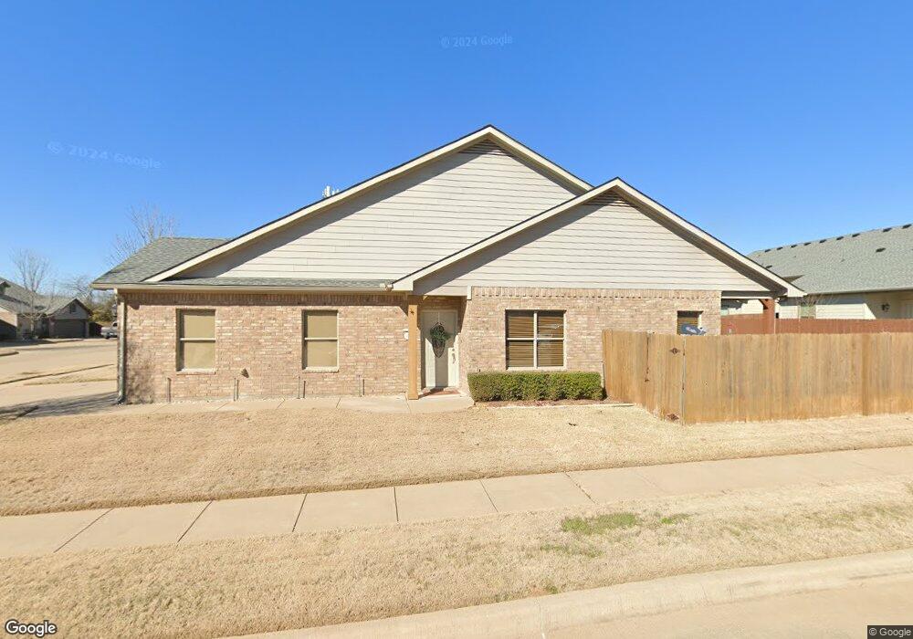 207 Chelsea Ct, Granbury, TX 76049 - photo 1