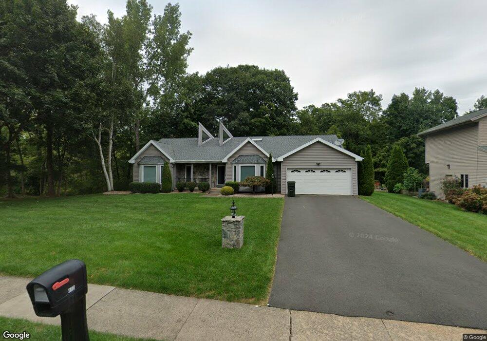 110 Wildermere Rd, Berlin, CT 06037 - photo 1