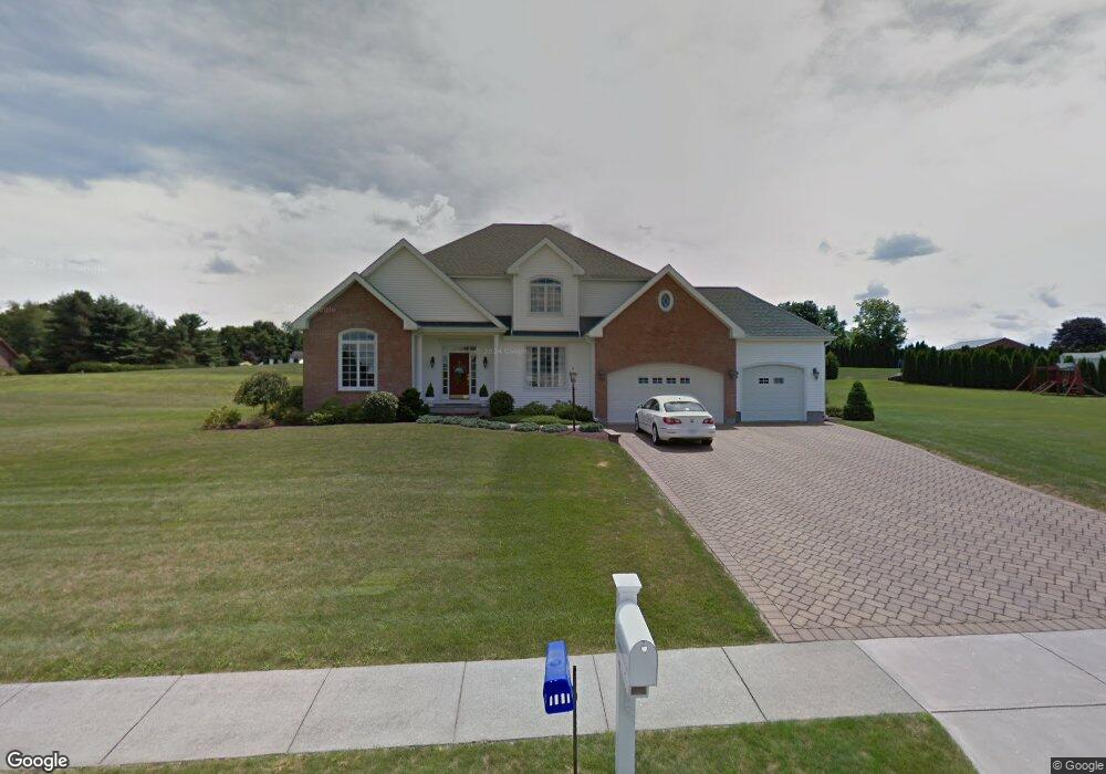 17 Cornfield Dr, Berlin, CT 06037 - photo 1