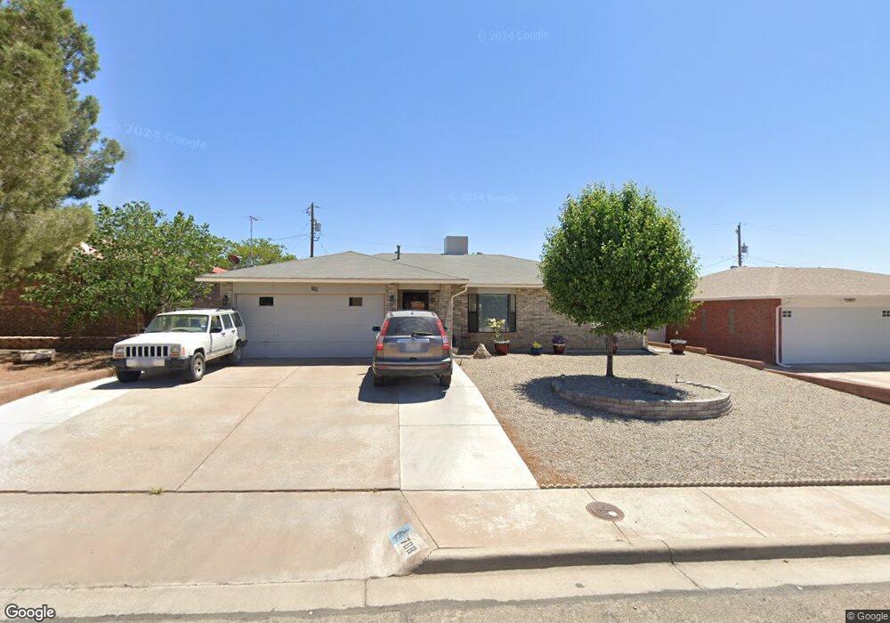 708 Mars Ave, Alamogordo, NM 88310 - photo 1