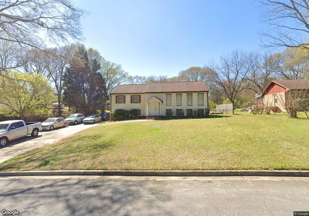 5765 Fox Run unit 6, Rex, GA 30273 - photo 1