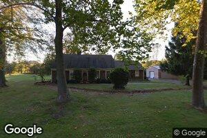 3075 Beech Hill Dr, Spring Valley, OH 45370