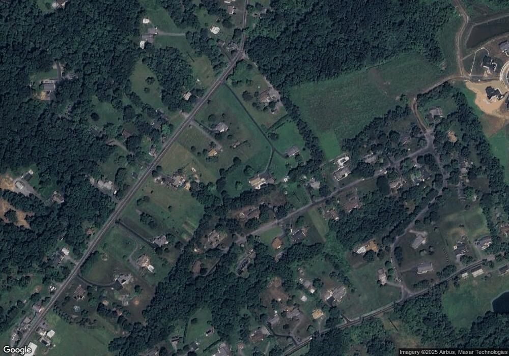 4758 Shimerville Rd unit 10, Emmaus, PA 18049 - photo 1