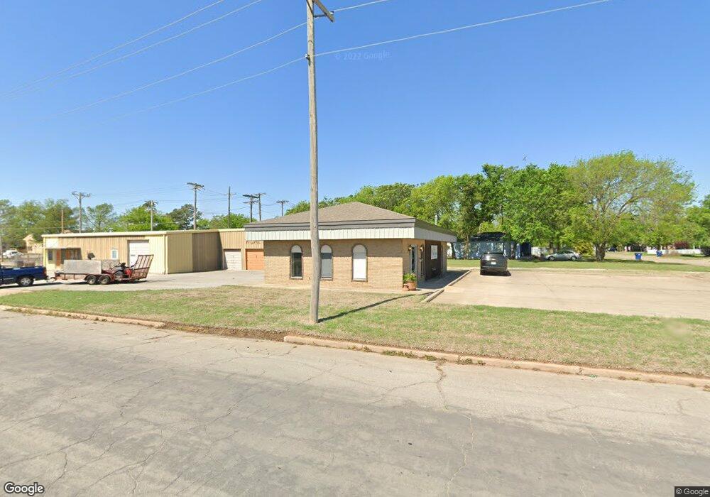 702 W Beech Ave, Duncan, OK 73533 - photo 1