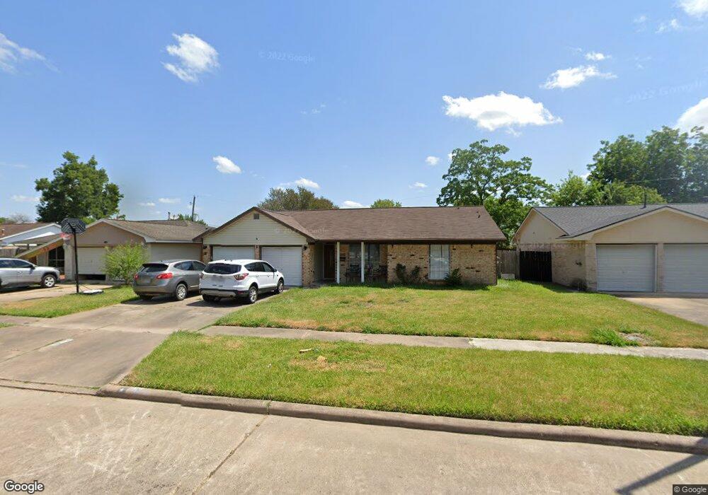 11019 Hoffer St, Houston, TX 77089 - photo 1