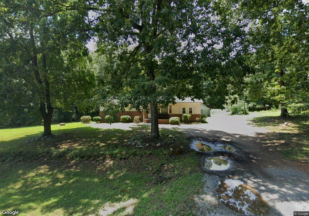 2518 Wildwood Dr, Shelby, NC 28150 - photo 1