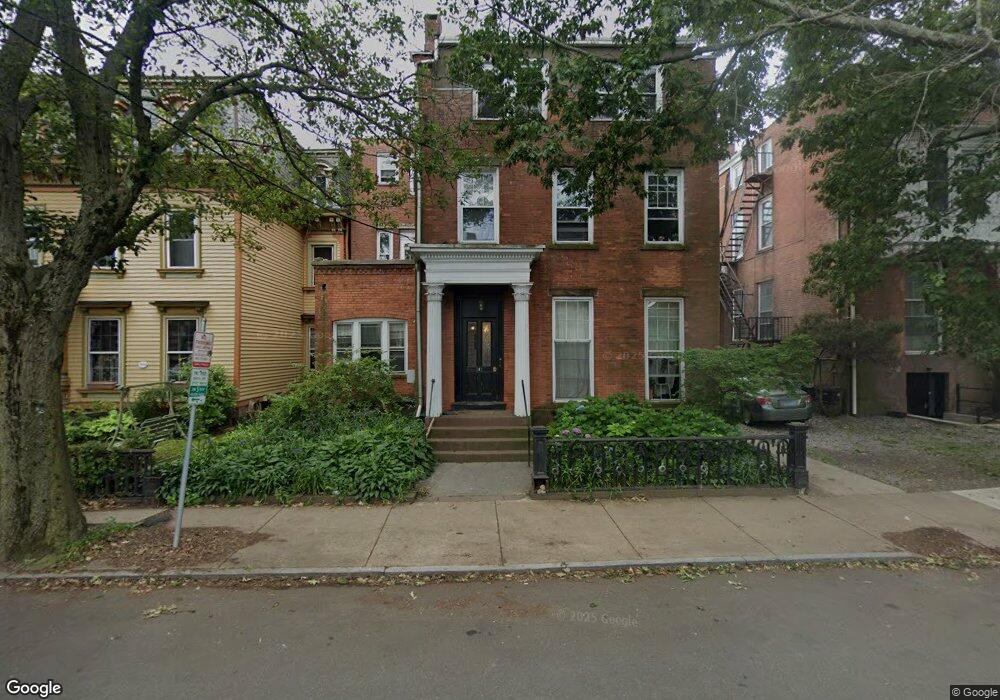 542 Chapel St unit 4, New Haven, CT 06511 - photo 1