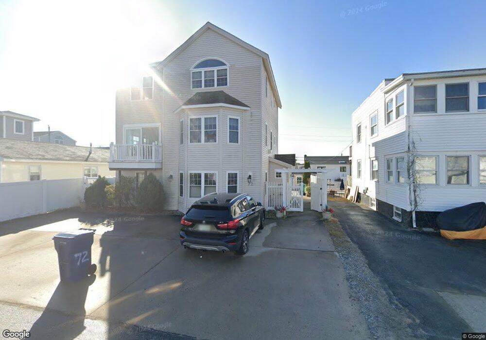 72 Plymouth St, Seabrook, NH 03874 - photo 1