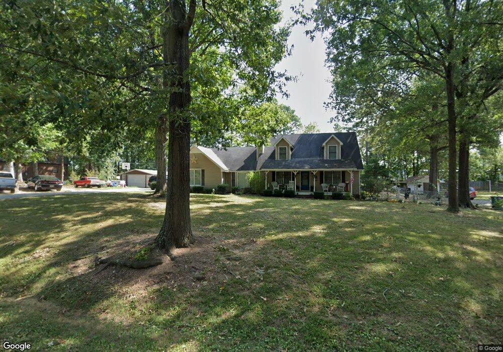 179 Kentucky Dr NE, Calhoun, GA 30701 - photo 1