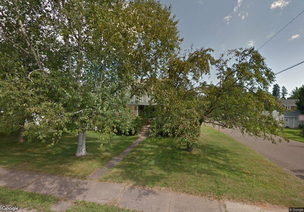 1802 Carver Ave, Duluth, MN 55803 - photo 1