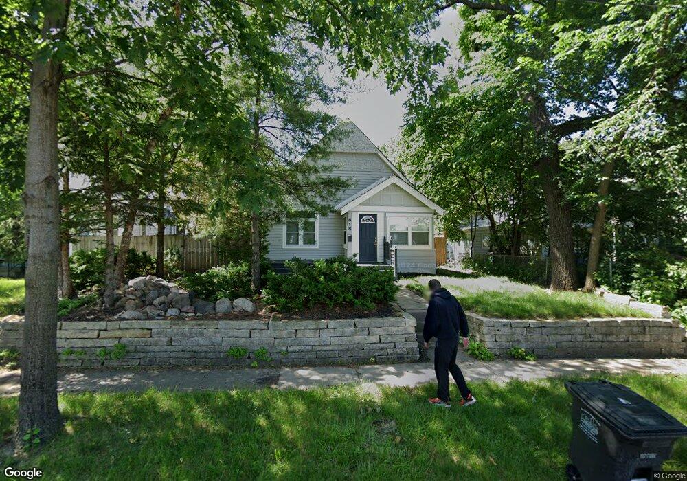 618 Oak Park Ave, Des Moines, IA 50313 - photo 1