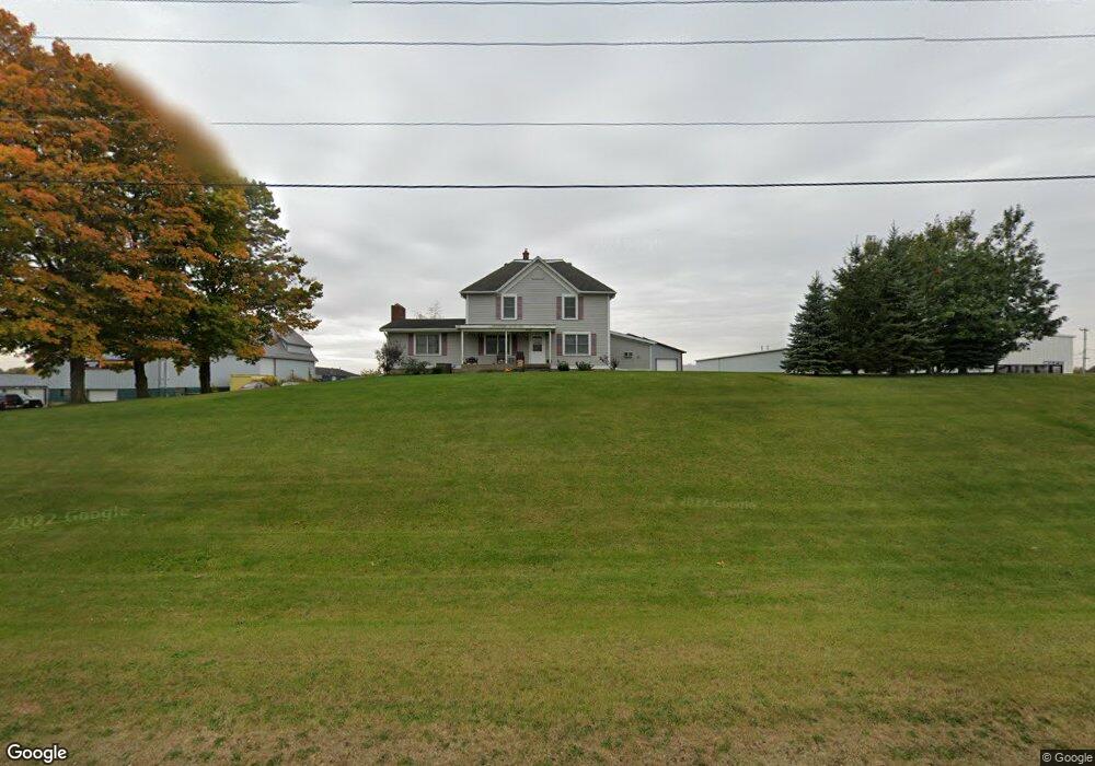 830 W 8th St, Monroe, WI 53566 - photo 1