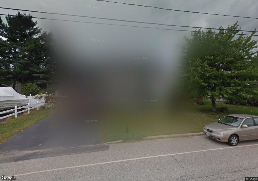 793 Brent St, Manchester, NH 03103 - photo 1