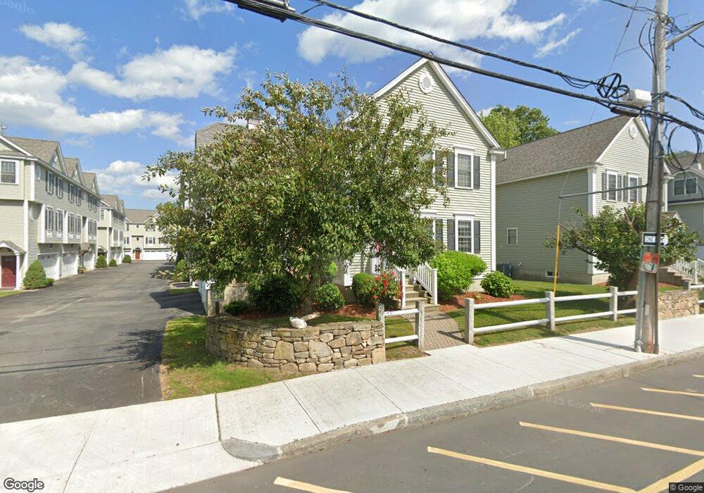 118 Smith St, Lowell, MA 01851 - photo 1