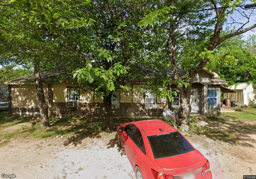 1001 Hancock St, Gainesville, TX 76240 - photo 1