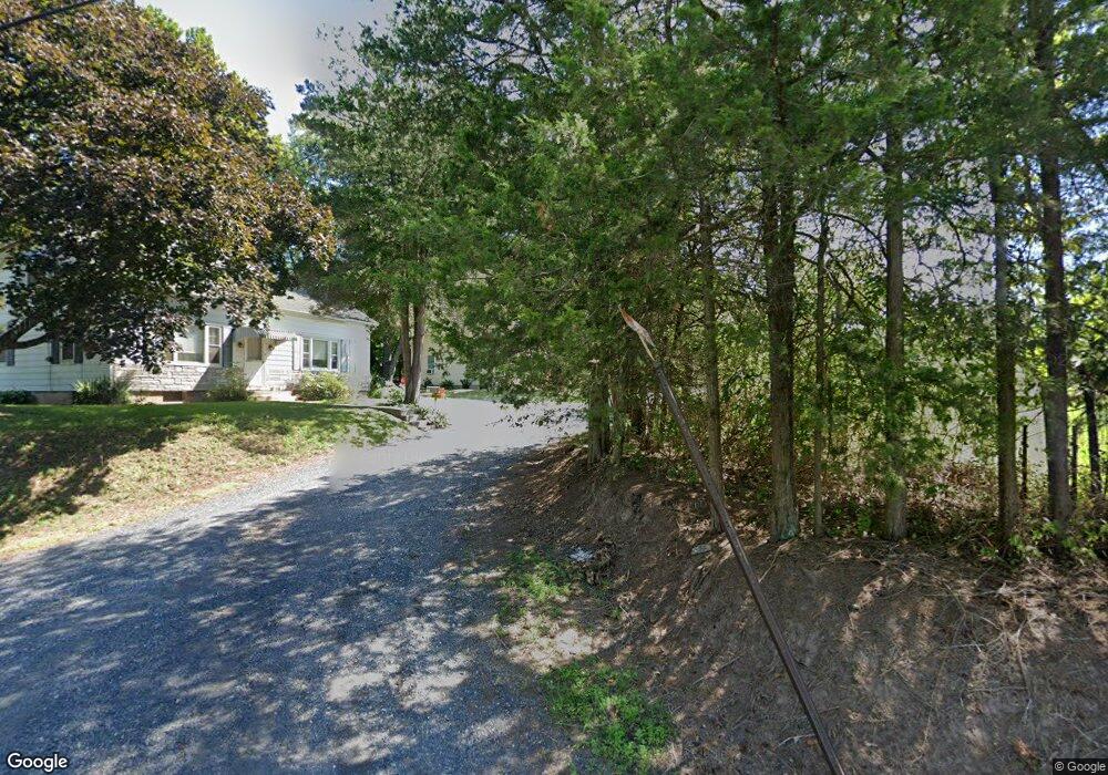 15 Hiltys Dr, Douglassville, PA 19518 - photo 1