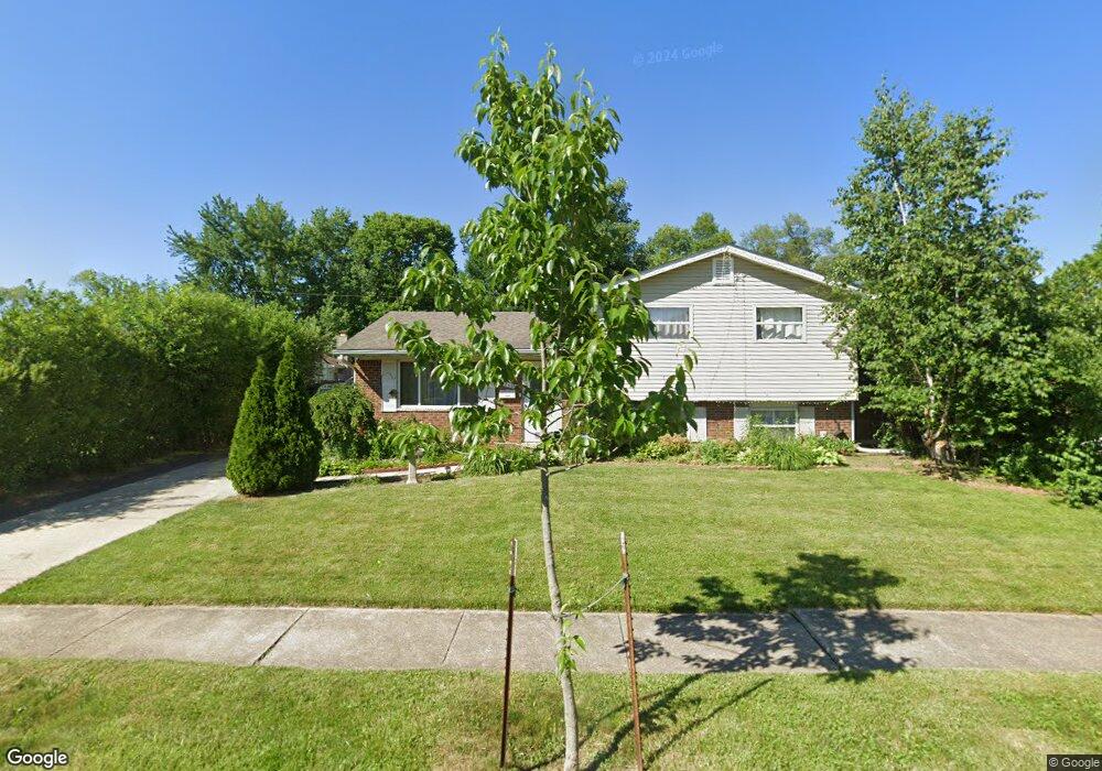 5250 Hacket Dr, Columbus, OH 43232 - photo 1