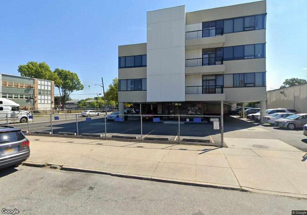 5907 175th Place, Flushing, NY 11365 - photo 1