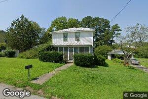 97 First Church St, Dendron, VA 23839