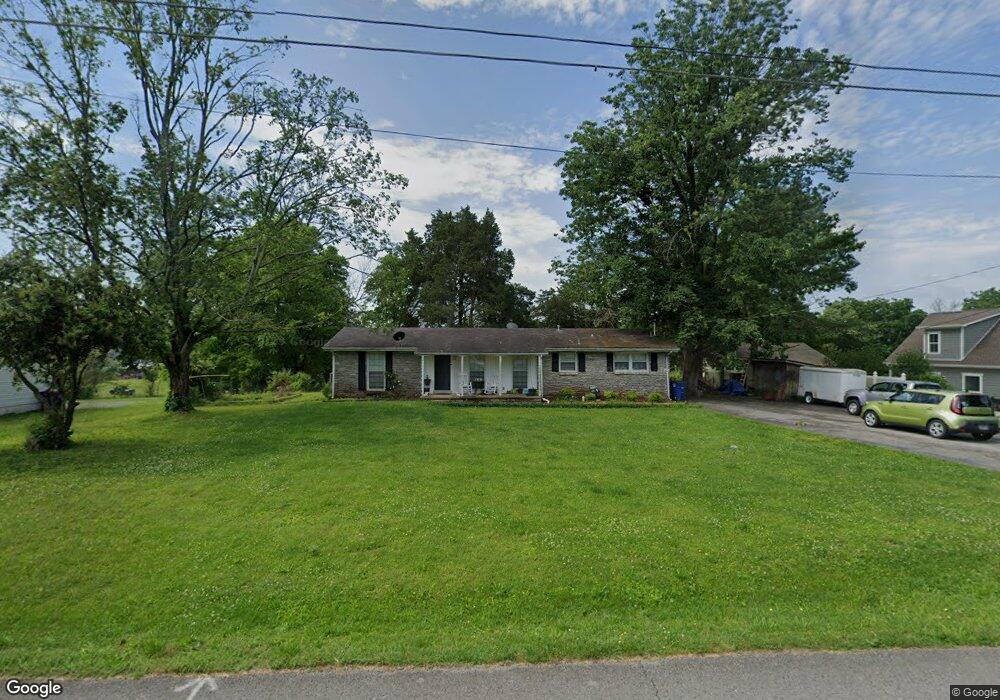 216 S Linda Dr, Shelbyville, TN 37160 - photo 1