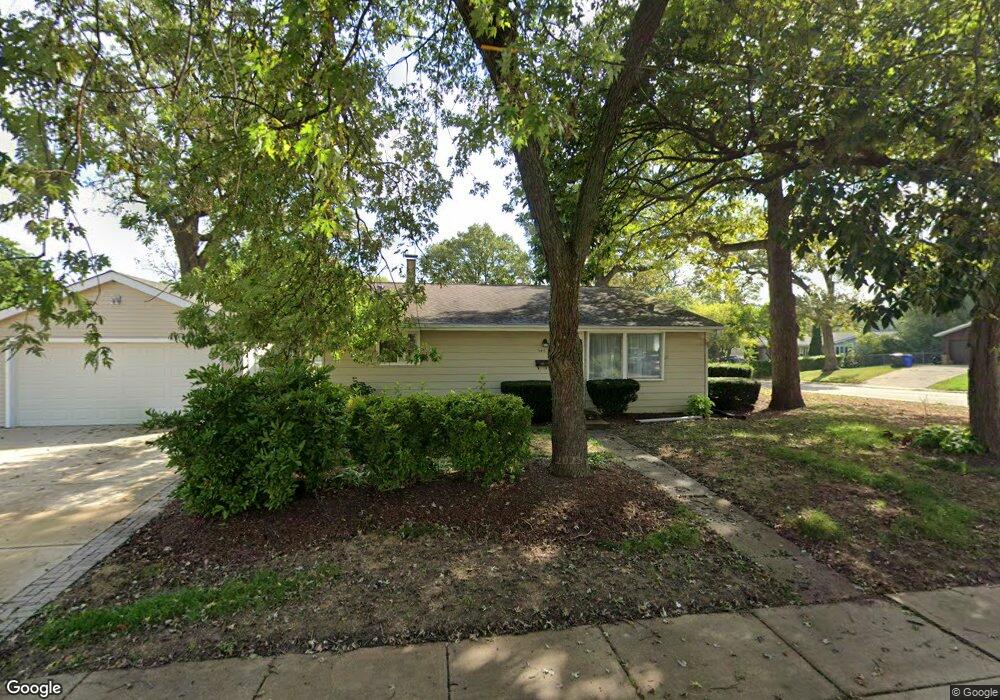 346 Delaware St, Carpentersville, IL 60110 - photo 1
