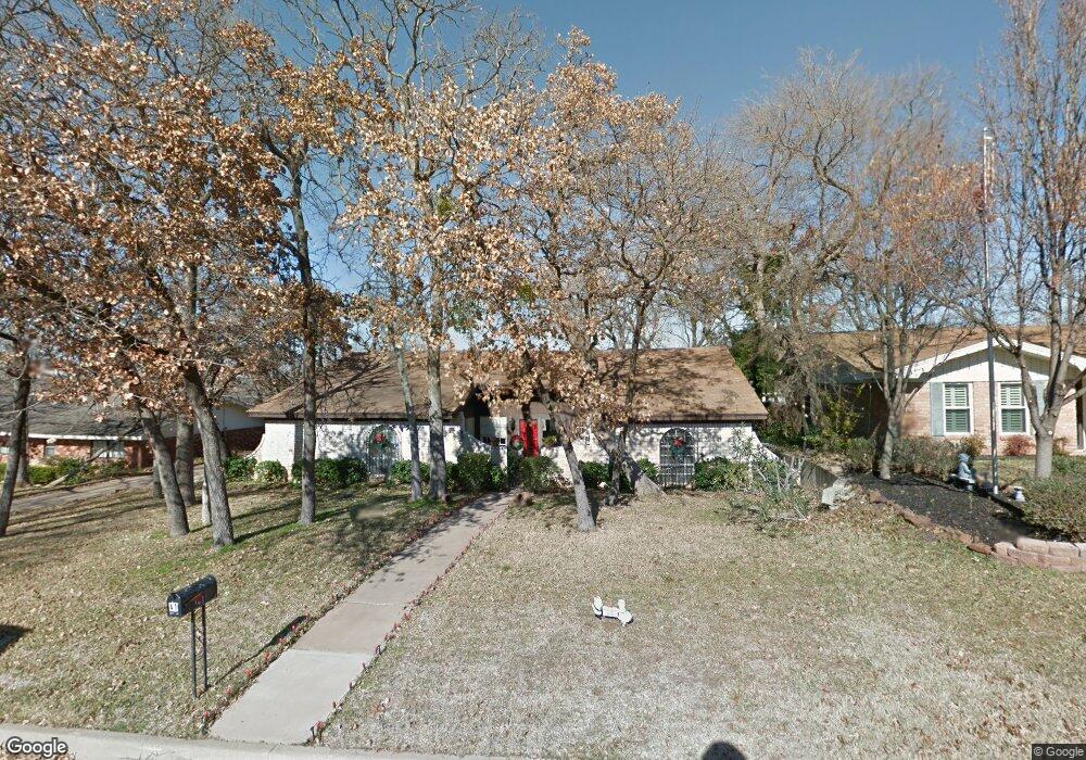 41 Devonshire Dr, Bedford, TX 76021 - photo 1