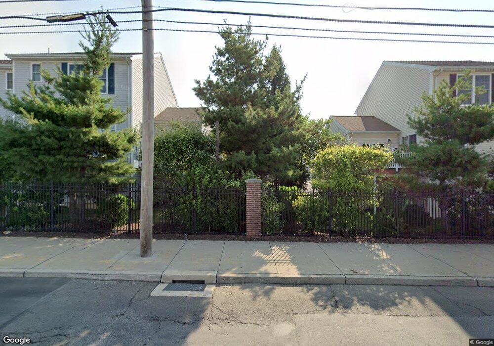 770 Seaview Ave unit 770-2, Bridgeport, CT 06607 - photo 1