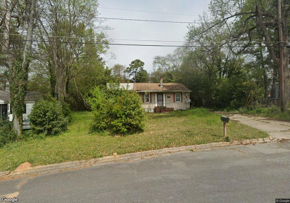 1301 Lakeview Dr, Macon, GA 31206 - photo 1