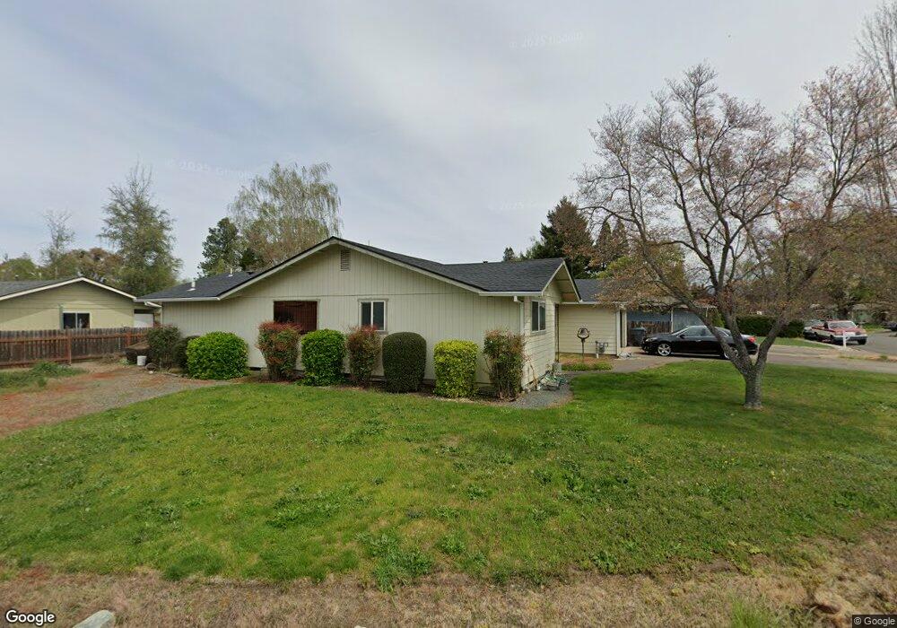 70 Donna Way, Central Point, OR 97502 - photo 1