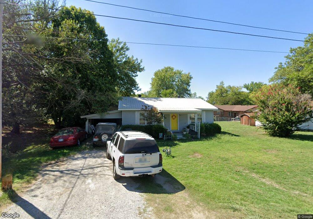 107 E 9th St, Claremore, OK 74017 - photo 1