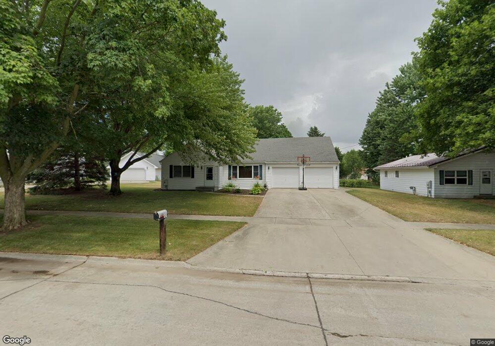 226 List St, Frankenmuth, MI 48734 - photo 1