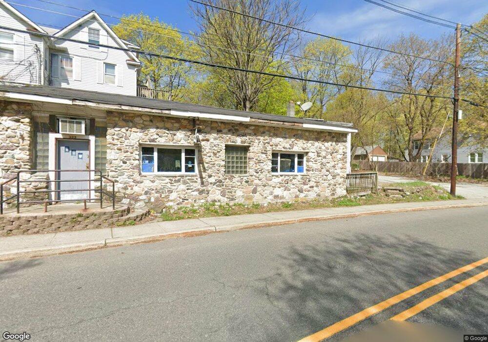 323 Rutherford Ave unit 1-5, Franklin, NJ 07416 - photo 1