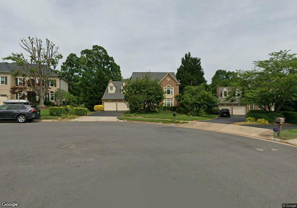 7907 Scott Ct, Springfield, VA 22153 - photo 1