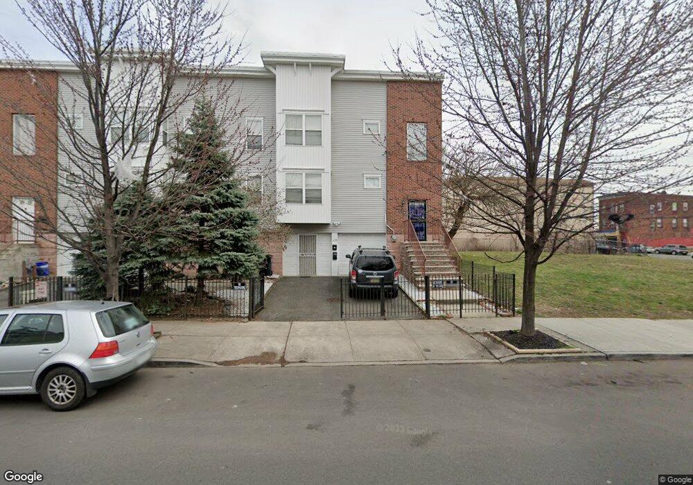 428 S 10th St unit 430, Newark, NJ 07103 - photo 1