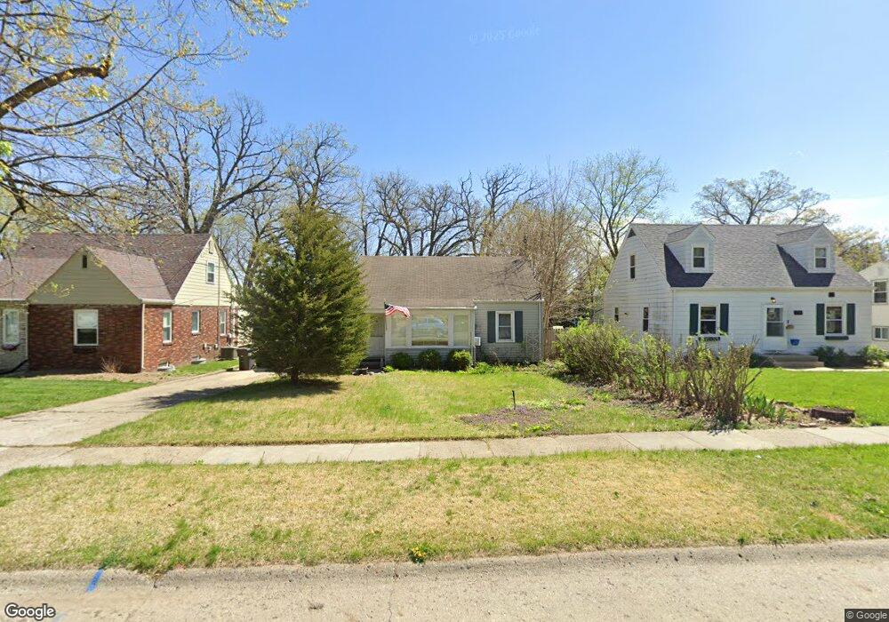 2309 33rd St, Des Moines, IA 50310 - photo 1