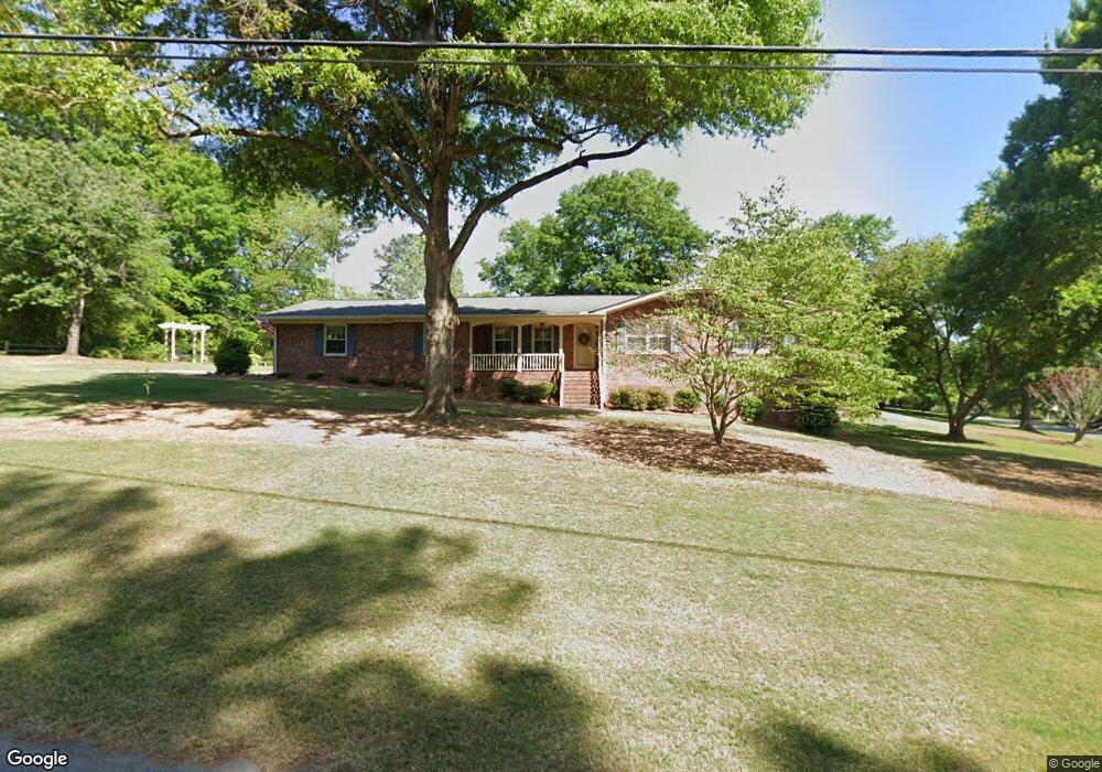 291 Mathews St, Winder, GA 30680 - photo 1