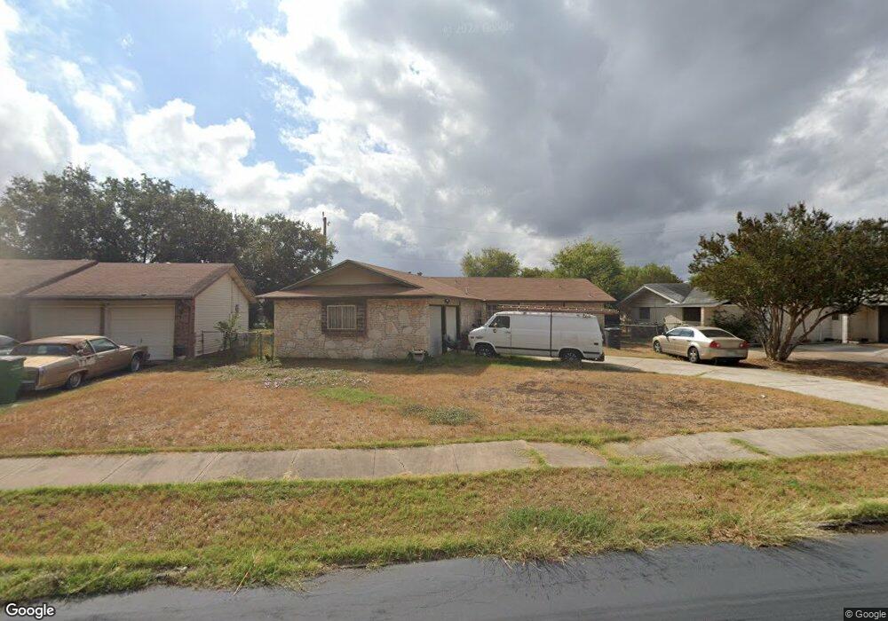 4702 Lock Lomond Ln, San Antonio, TX 78220 - photo 1