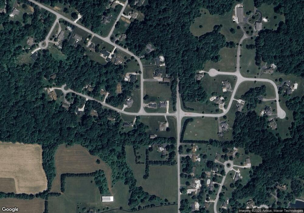 7002 Brenlee Dr, Georgetown, IN 47122 - photo 1