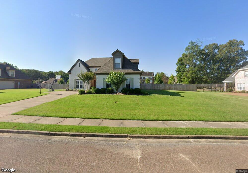 567 Ridge View Dr S, Hernando, MS 38632 - photo 1