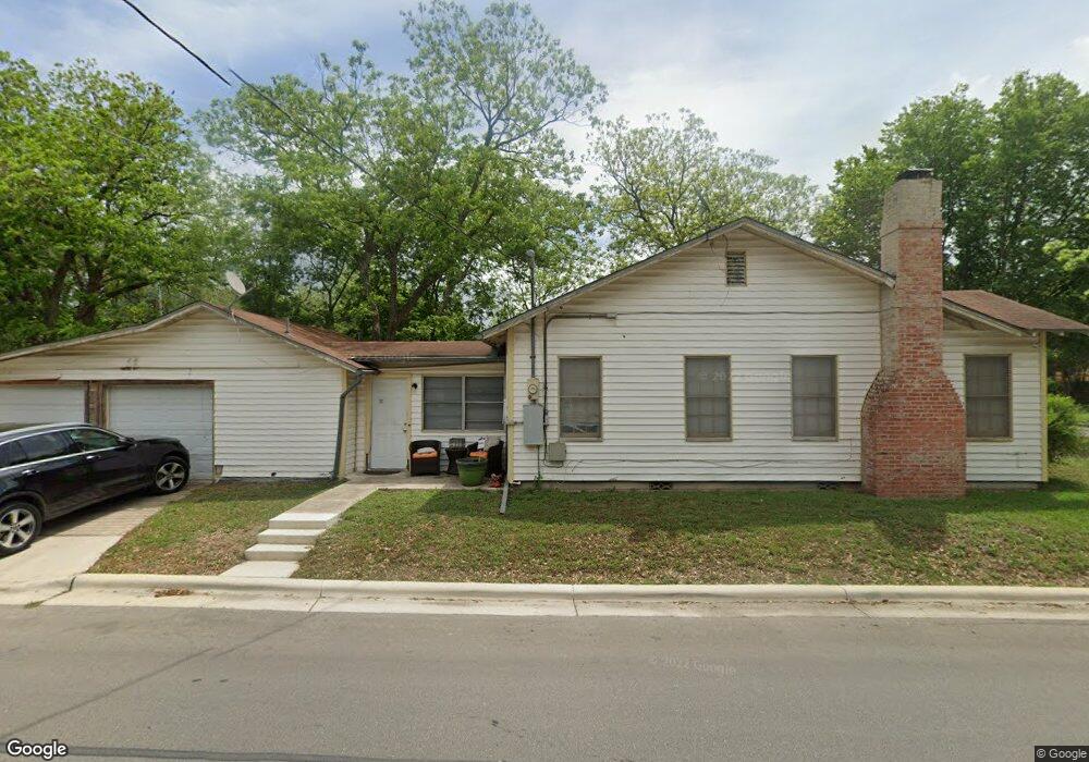 904 Bismark St, Seguin, TX 78155 - photo 1