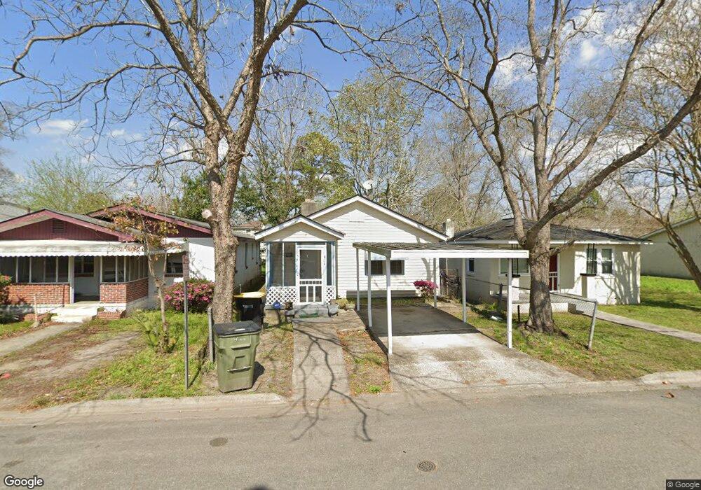 814 W 48th St, Savannah, GA 31405 - photo 1