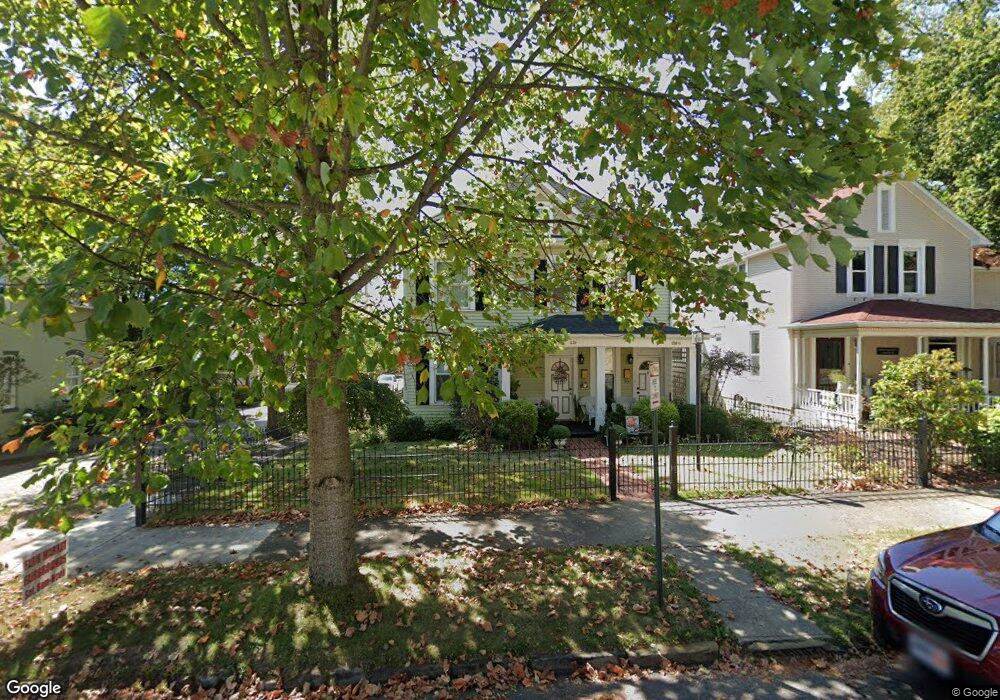 230 E Mulberry St, Lancaster, OH 43130 - photo 1