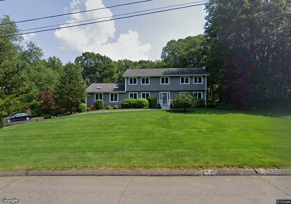 651 Aspen Ln, Orange, CT 06477 - photo 1