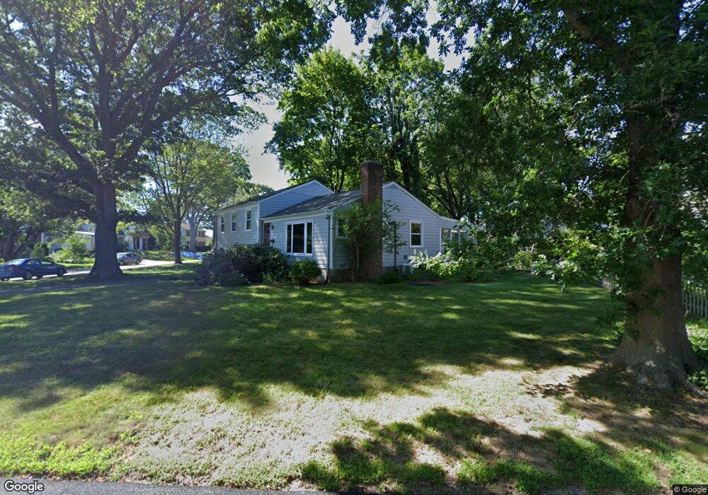 19 Starbrook Dr, Barrington, RI 02806 - photo 1