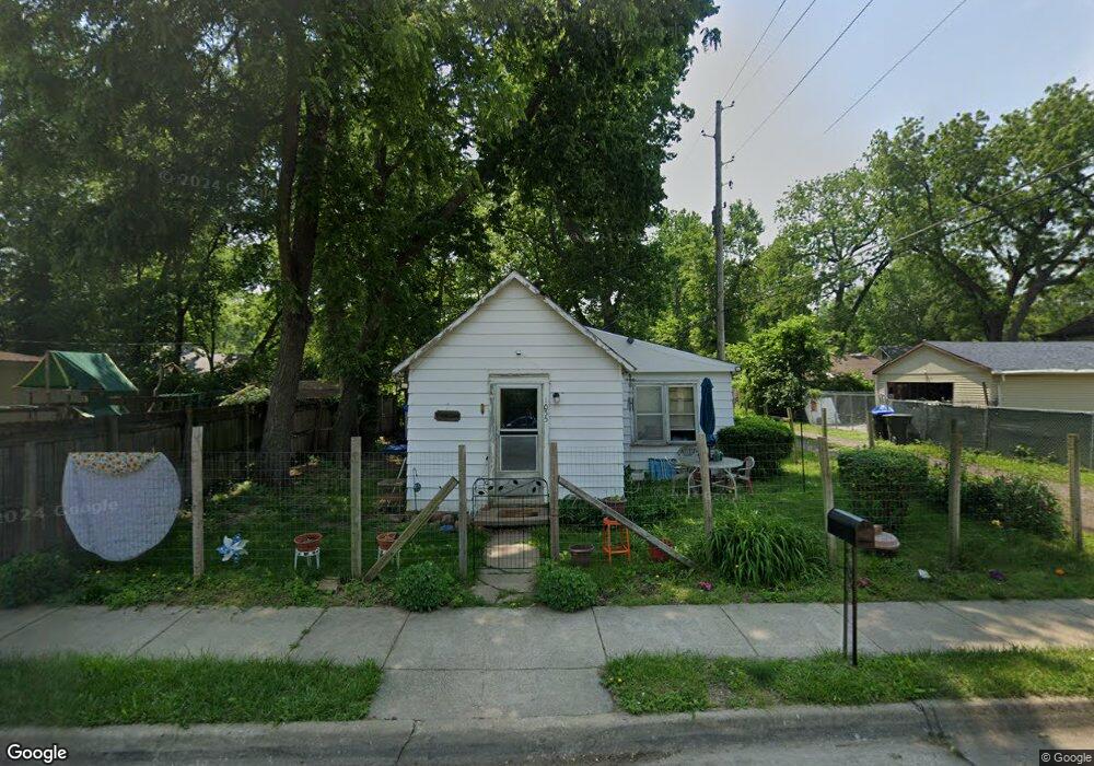 1055 SW 22nd St, Topeka, KS 66611 - photo 1