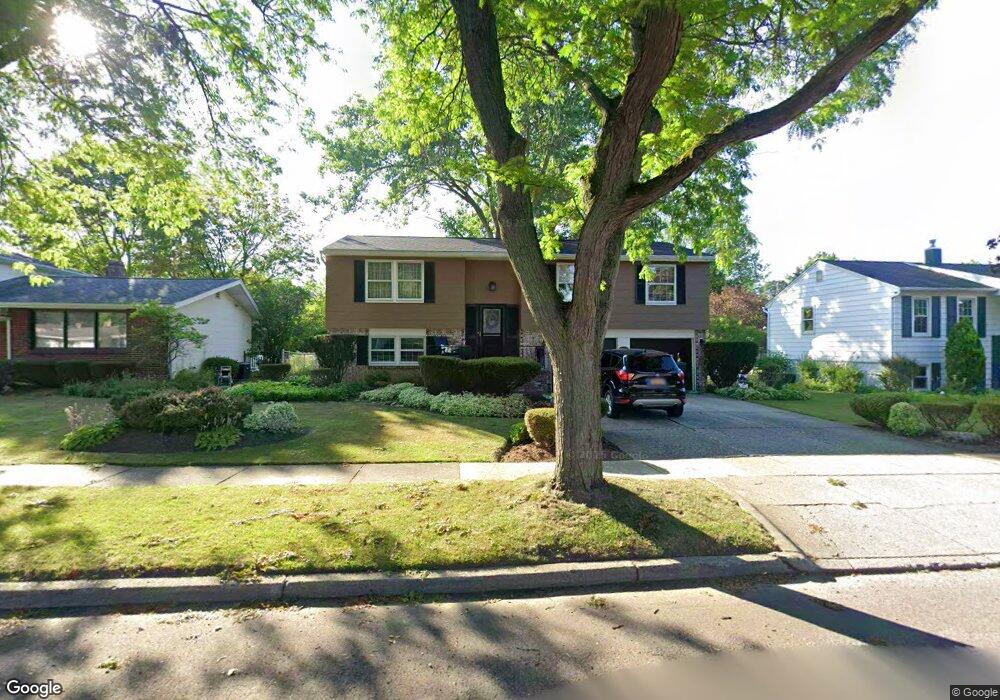 849 Sun Valley Dr, North Tonawanda, NY 14120 - photo 1