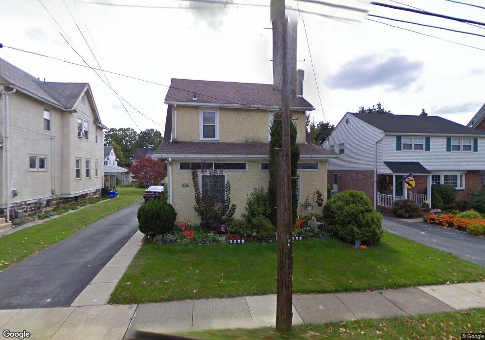 231 Kathmere Rd, Havertown, PA 19083 - photo 1