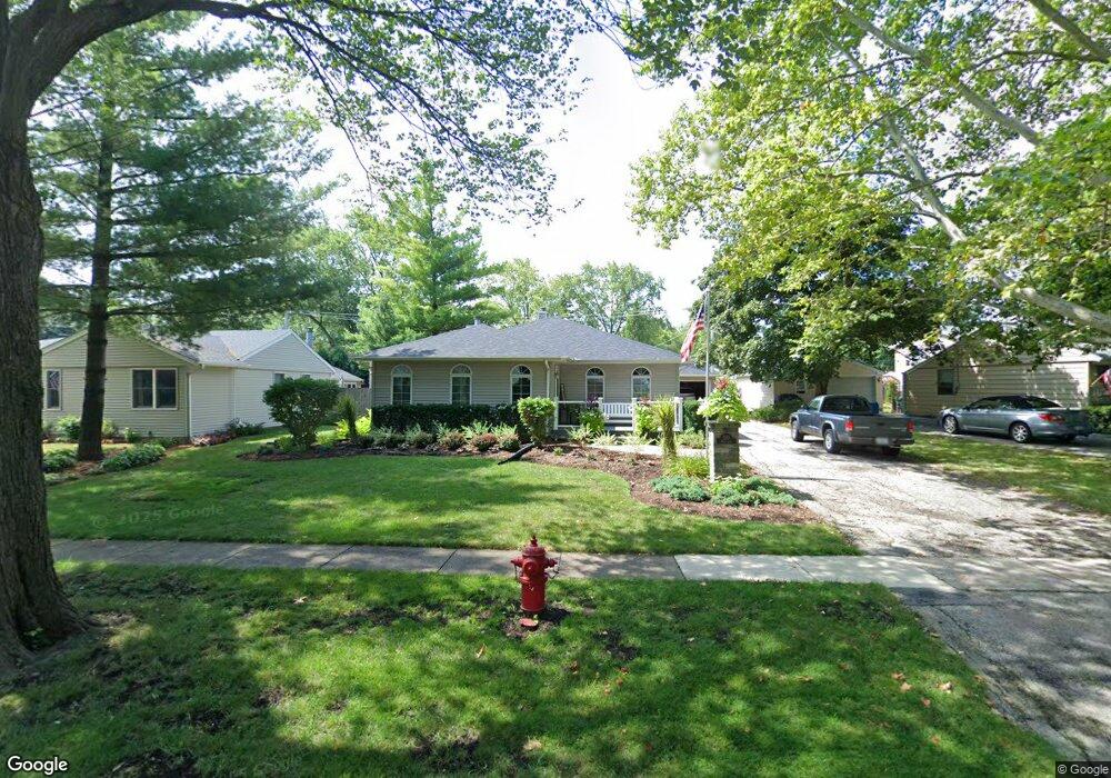 3201 Hawk Ln, Rolling Meadows, IL 60008 - photo 1